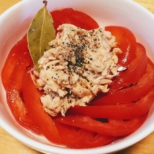 ツナとトマトのバラ風サラダ